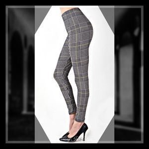 On trend Houndstooth Leggings